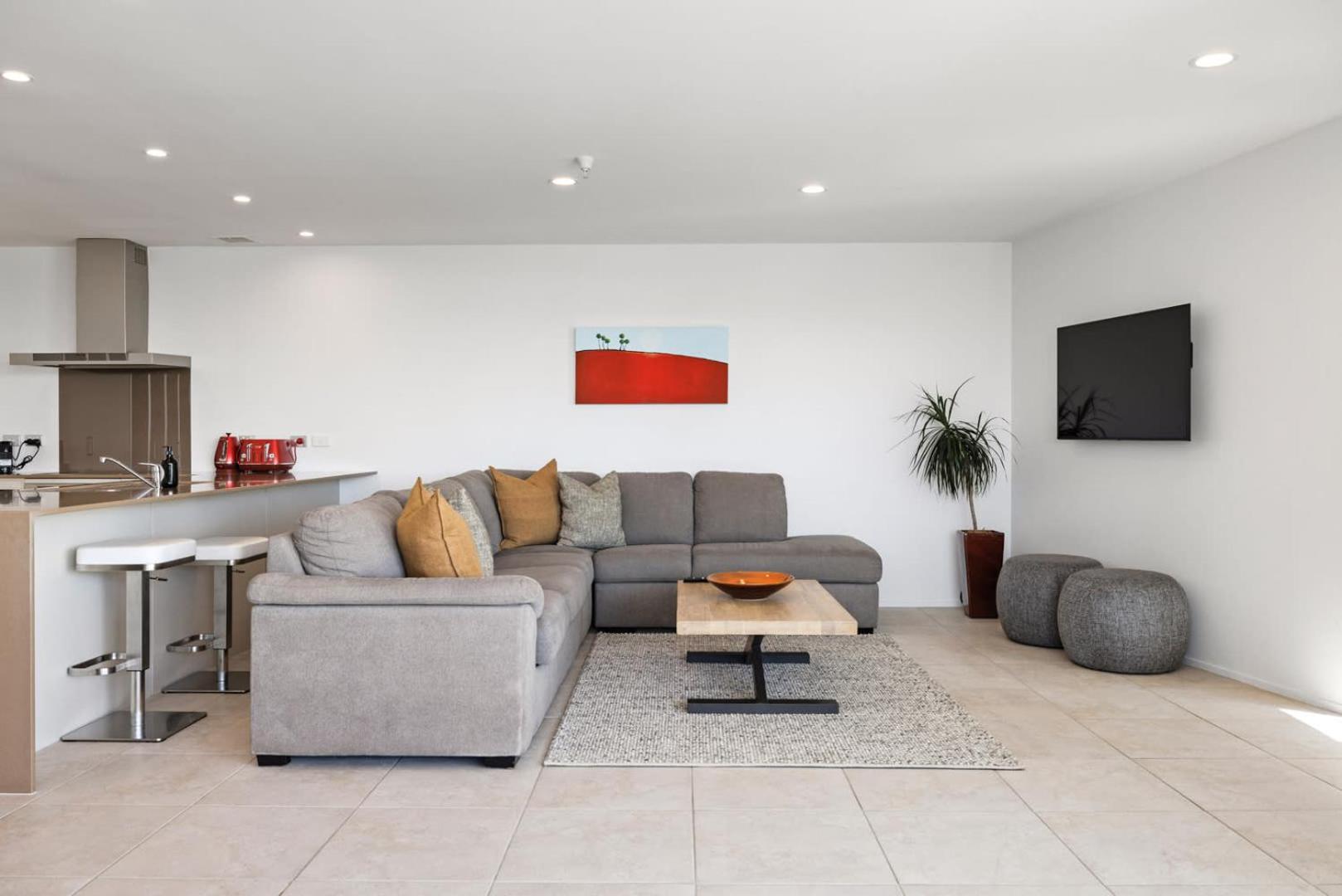 Oceanside Bliss - Absolute Beachfront - Uninterrupted Ocean Views With Pool Mount Maunganui Eksteriør bilde