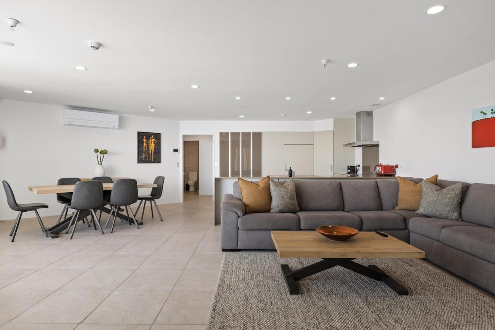 Oceanside Bliss - Absolute Beachfront - Uninterrupted Ocean Views With Pool Mount Maunganui Eksteriør bilde
